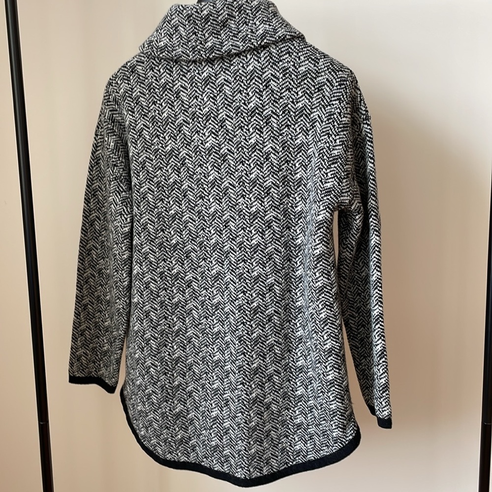 Long sleeve jacket - Picture 4 of 4